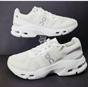 Oncloud Women 7.5 Comfy footwear